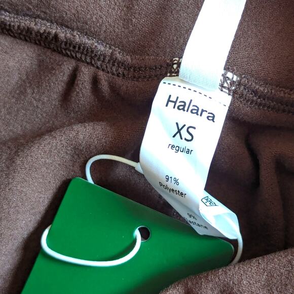 Halara Super High Rise Brown Soft Micro Fleece Ankle Pants NWT Size XS - Picture 3 of 3